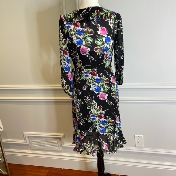 Milly NWT 6 Silk floral wrap dress with slip - Picture 5 of 14